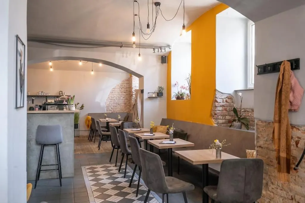 Cavallo Deluxe Xl Suite Balcony City Center Prague Apartment